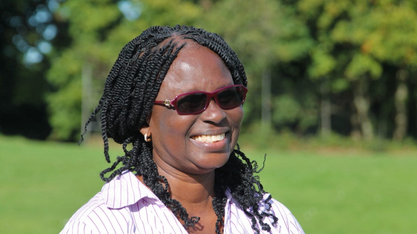 En leende Gertrude Oforiwa Fefoame.